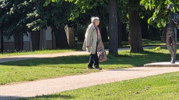 2025-05-13_Tagesfahrt Schloss Esterhazy-Kutschenfahrt-Heurigenbuffet 017