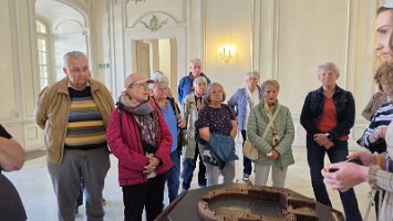 2025-05-13_Tagesfahrt Schloss Esterhazy-Kutschenfahrt-Heurigenbuffet 031