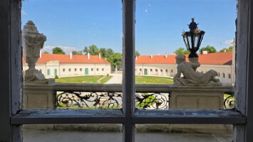 2025-05-13_Tagesfahrt Schloss Esterhazy-Kutschenfahrt-Heurigenbuffet 037