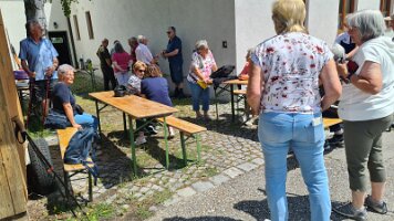 2022-06-02 13-54-50 Wandertag Karnabrunn 012