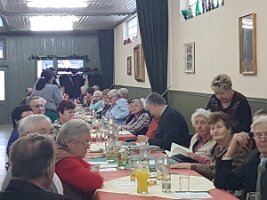 2016-12-11 14-30-05 Adventfeier SB Grossrussbach 083