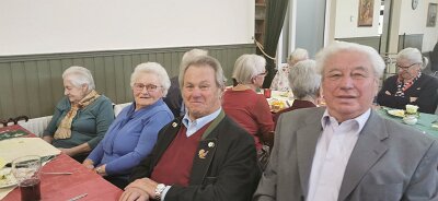 2019-12-15 12-15-28 Adventfeier Seniorenbund 111