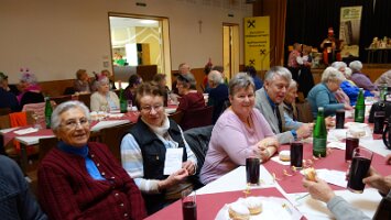 2018-02-02 15-12-36 Seniorenfasching 2018 044