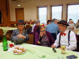 2019-02-22 14-47-30Seniorenfasching 2019 072