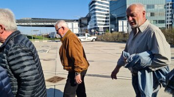 2023-04-22 09-04-16 Tagesausflug Senioren - ORF und Flughafen 005 