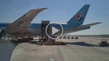 2023-04-22 10-42-26 Tagesausflug Senioren - ORF und Flughafen 033 