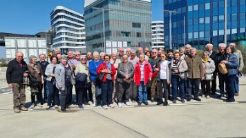 2023-04-22 12-01-28 Tagesausflug Senioren - ORF und Flughafen 050 