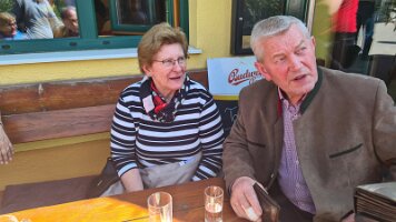 2023-04-22 13-29-14 Tagesausflug Senioren - ORF und Flughafen 075 