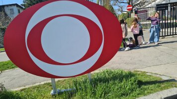 2023-04-22 14-07-42 Tagesausflug Senioren - ORF und Flughafen 083 