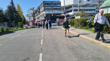 2023-04-22 15-51-52 Tagesausflug Senioren - ORF und Flughafen 117 