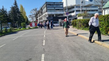 2023-04-22 15-51-54 Tagesausflug Senioren - ORF und Flughafen 115 