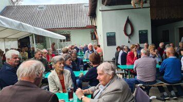 2021-09-17 14-33-56 Seniorentag und Sommerfest bei Stich 020