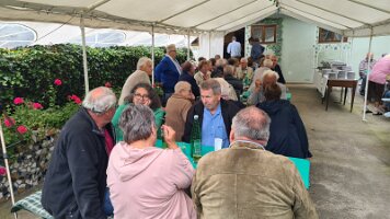 2021-09-17 15-20-36 Seniorentag und Sommerfest bei Stich 024