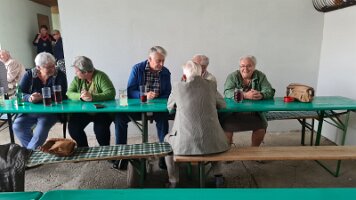 2021-09-17 15-23-00 Seniorentag und Sommerfest bei Stich 033