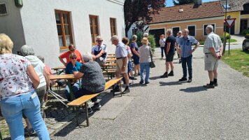2022-06-02 13-54-54 Wandertag Karnabrunn 013