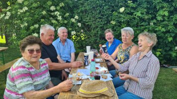 2022-06-02 16-56-58 Wandertag Karnabrunn 046